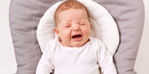 تعویض پوشک نوزاد